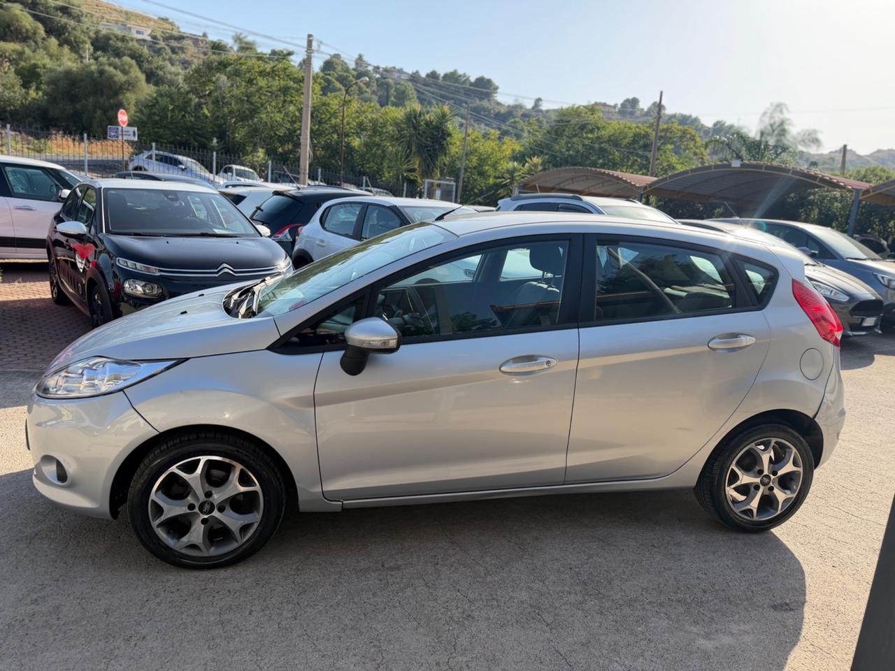 Ford Fiesta 1.4 TDCi 5p. Titanium Perfettamente funzionate