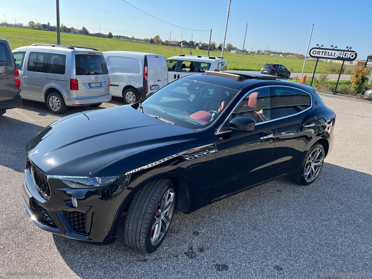 MASERATI Levante V6 Diesel AWD Gransport IVA DEDUCIBILE