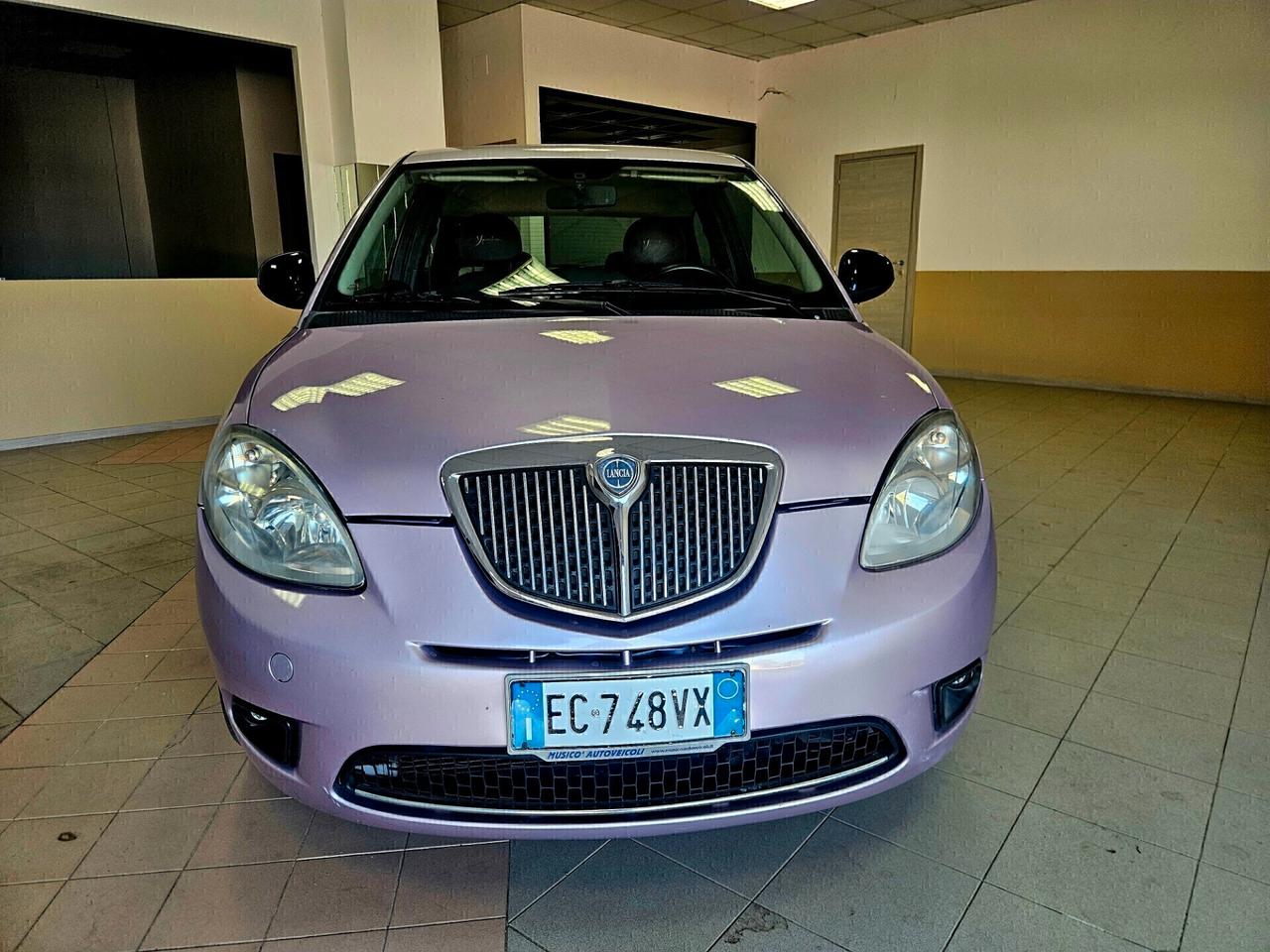 Lancia Ypsilon 1.3 MJT 75 CV Elle
