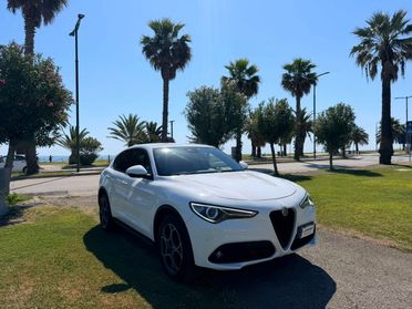 Alfa Romeo Stelvio 2.2 t Executive Q4 190cv auto