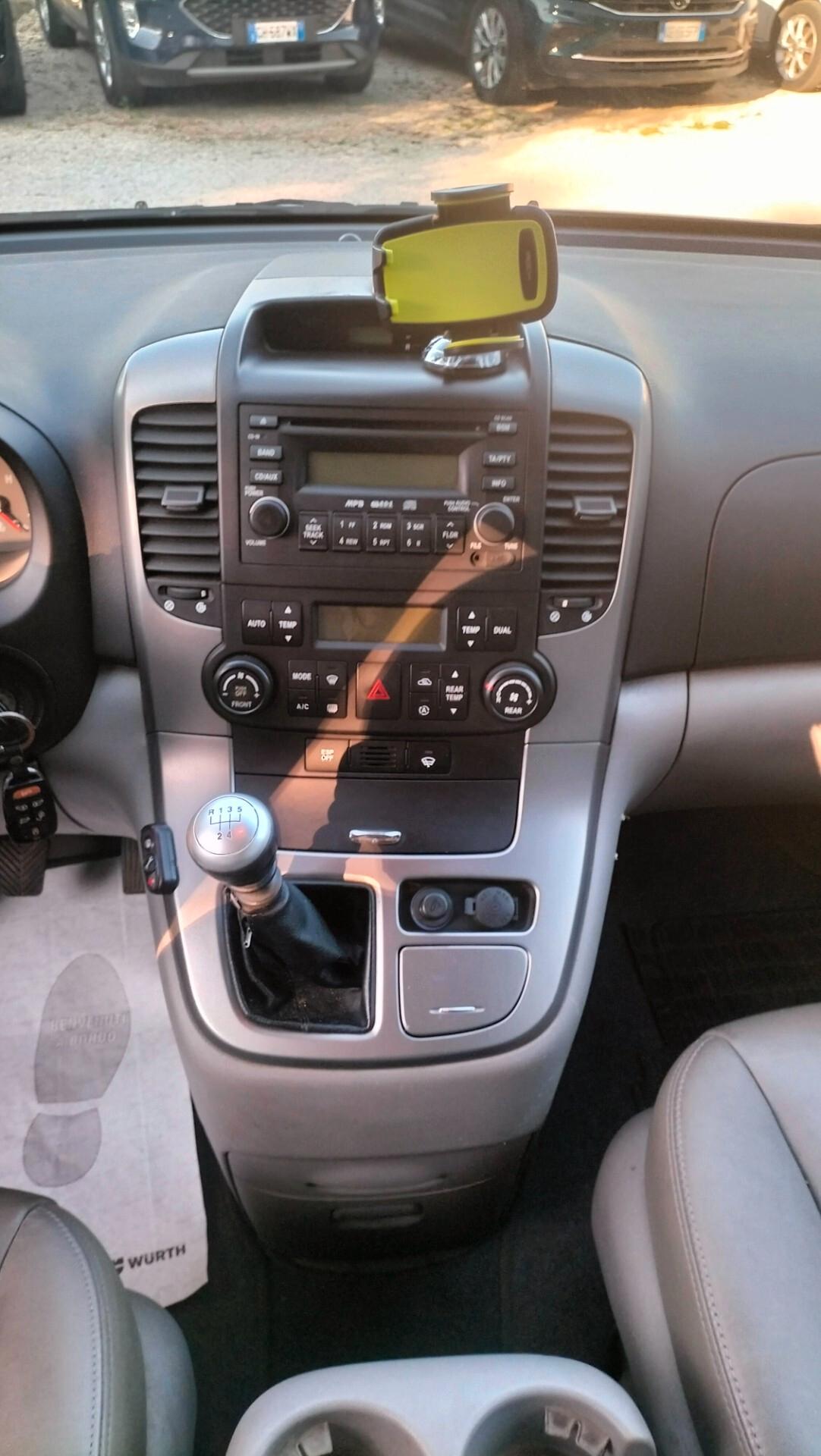 Kia Carnival 2.9 16V CRDi UNIPRO "SOLO 130000KM"