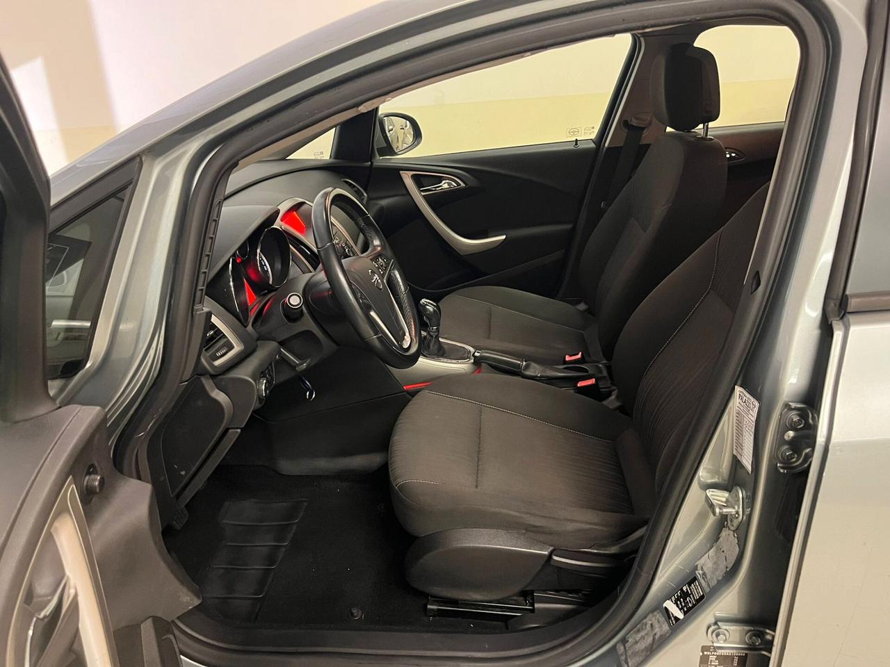 Opel Astra 1.7 CDTI 110CV 5 porte Cosmo