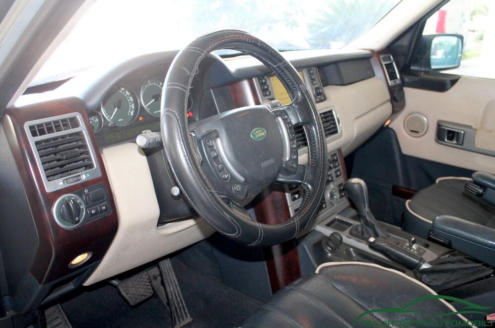 Land Rover Range Sport 3.0 HSE