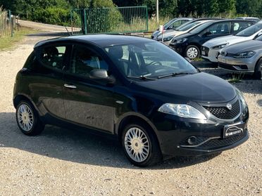 Lancia Ypsilon 1.2 Benzina Gold Permute Rate Neopatentati