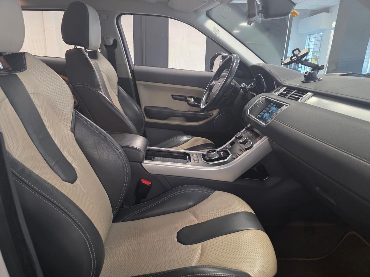 Land Rover Range Evoque 2.2 Sd4 5p. Autobiography