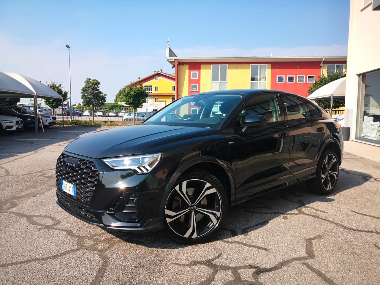 Audi Q3 SPB Sportback 35 TFSI Plug-in S tronic line ***UNIPROPRIETARIO***