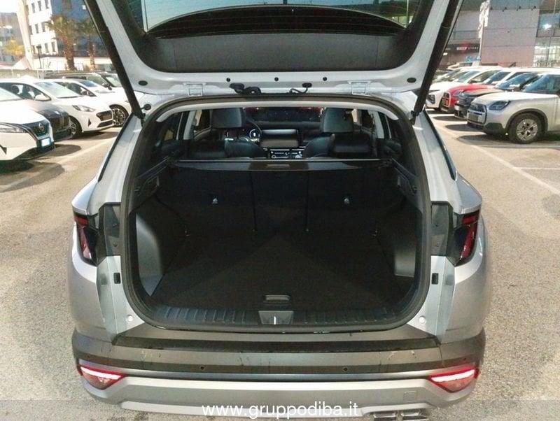 Hyundai Tucson 1.6 Gamma II T-GDI Petrol 6 Speed A/T 2WD PE 1.6HEV AT 2WD EXELLENCE