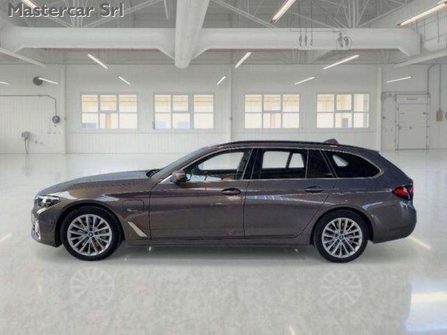BMW 530 Serie 5 G31 Touring 530e ( PHEV ) Touring xdrive L