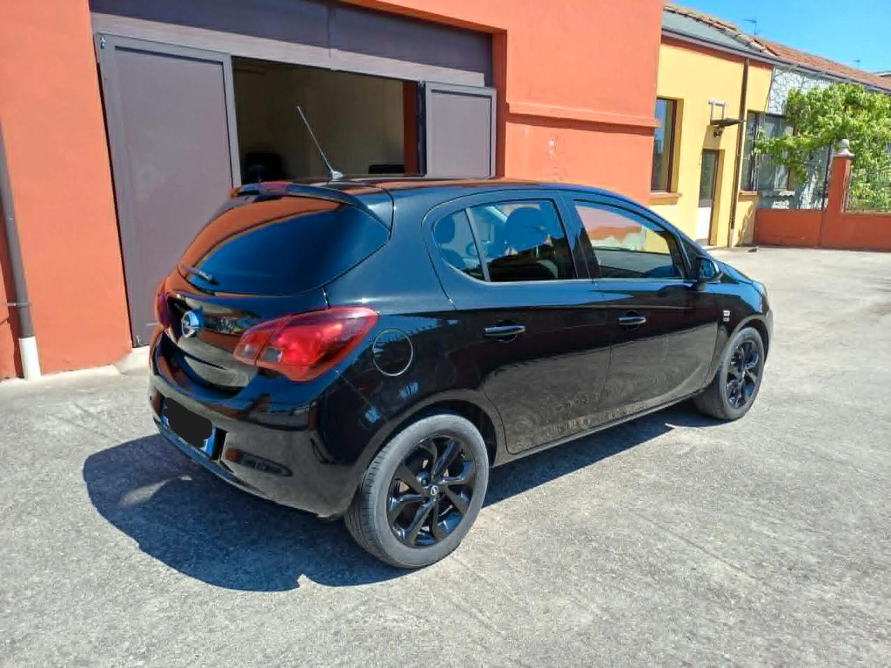 Opel Corsa 1.2 5 porte 120 Anniversary
