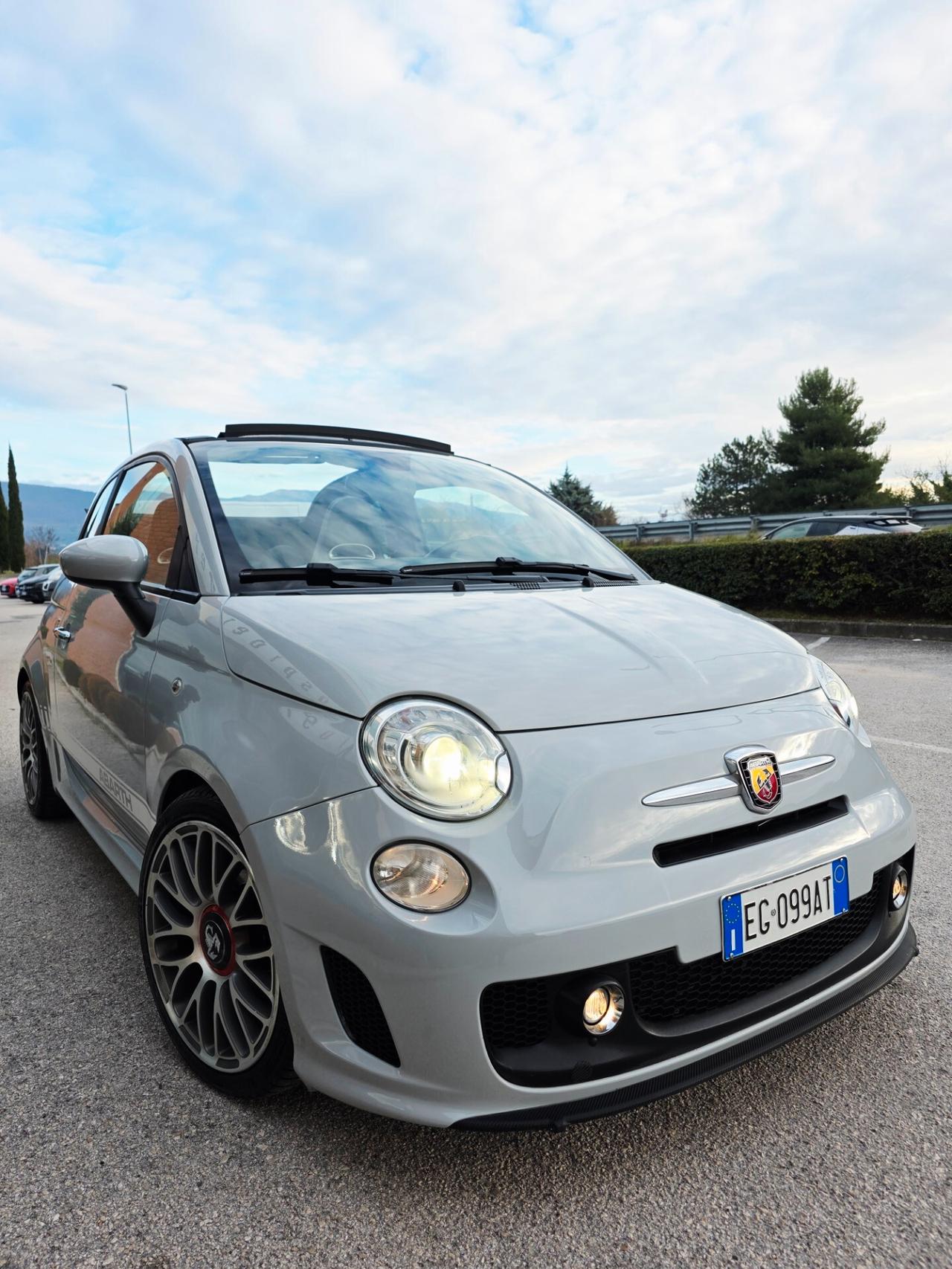 Abarth 500 C 1.4 Turbo T-Jet MTA tagliando e distribuzione fatta