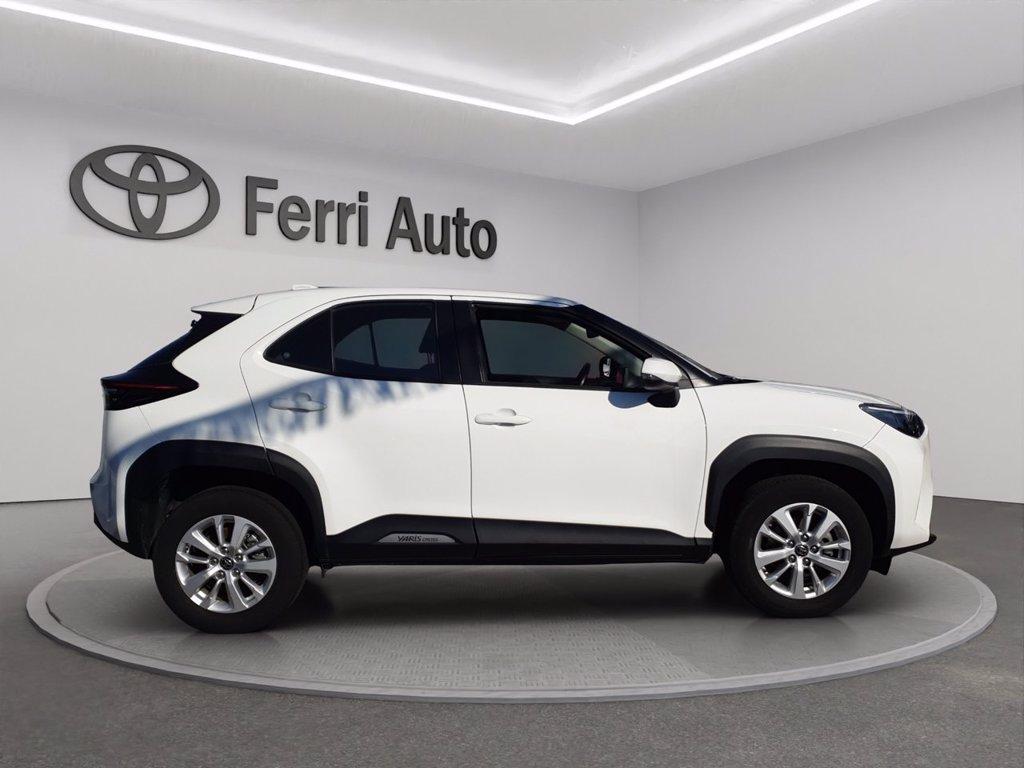 TOYOTA Yaris cross 1.5h active fwd 116cv e-cvt del 2022