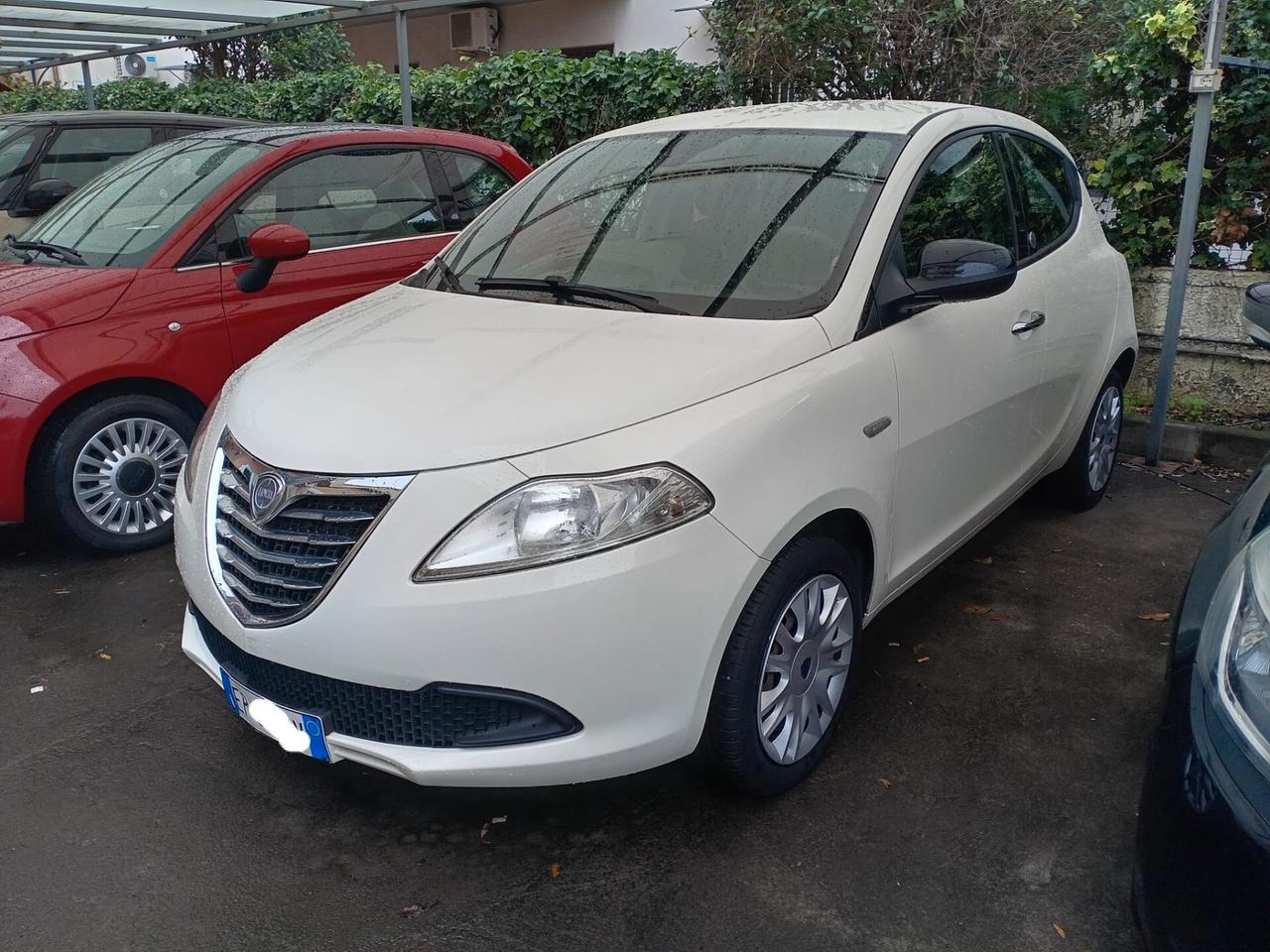 Lancia Ypsilon 1.2 69 CV 5 porte GPL Ecochic Gold