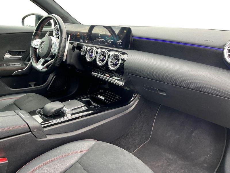 Mercedes-Benz Classe A - W177 2018 A 180 d Premium auto
