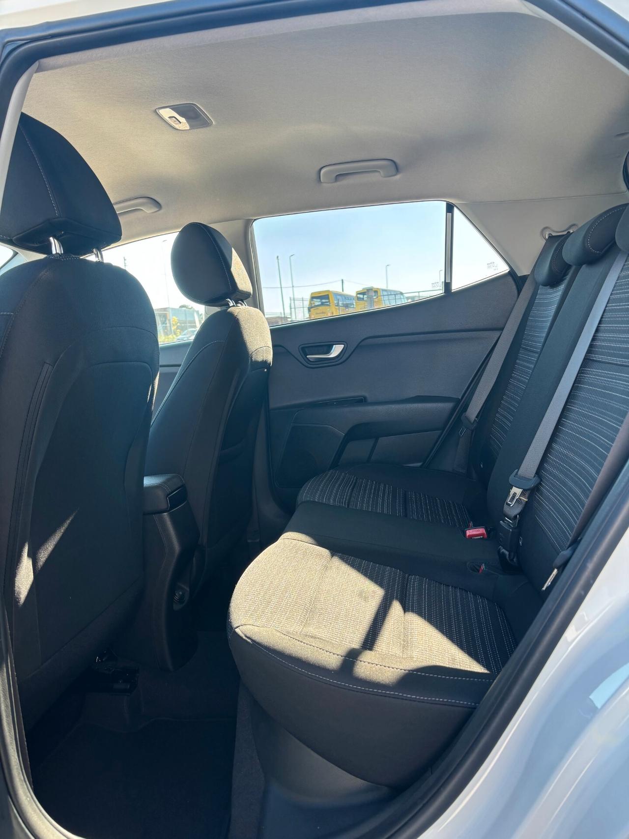 Kia Stonic 1.0 T-GDi 100 CV MHEV iMT Style