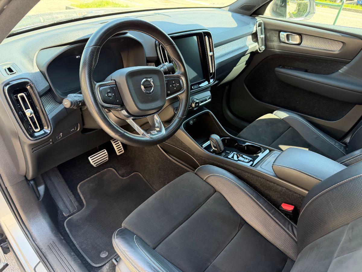 VOLVO - XC40 - D4 AWD Geartronic R-design #GANCIOTRAINO #TAG.VOLVO