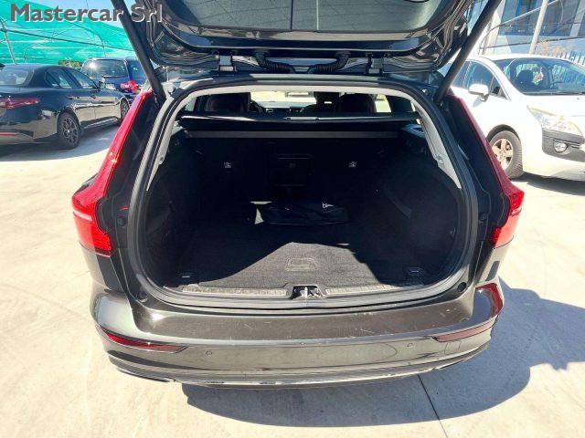 VOLVO V60 V60 II 2019 2.0 t8 te Inscription awd - FV100GX