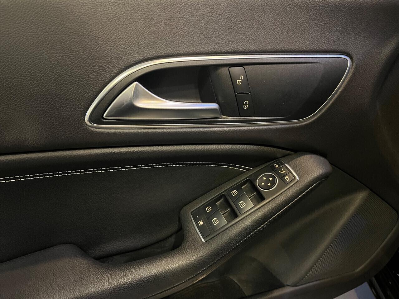 Mercedes-benz CLA 180 Shooting Brake 180 d Business auto