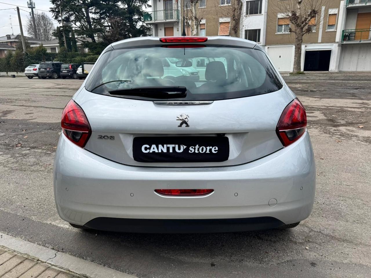 Peugeot 208 BlueHDi 100 5 porte Allure