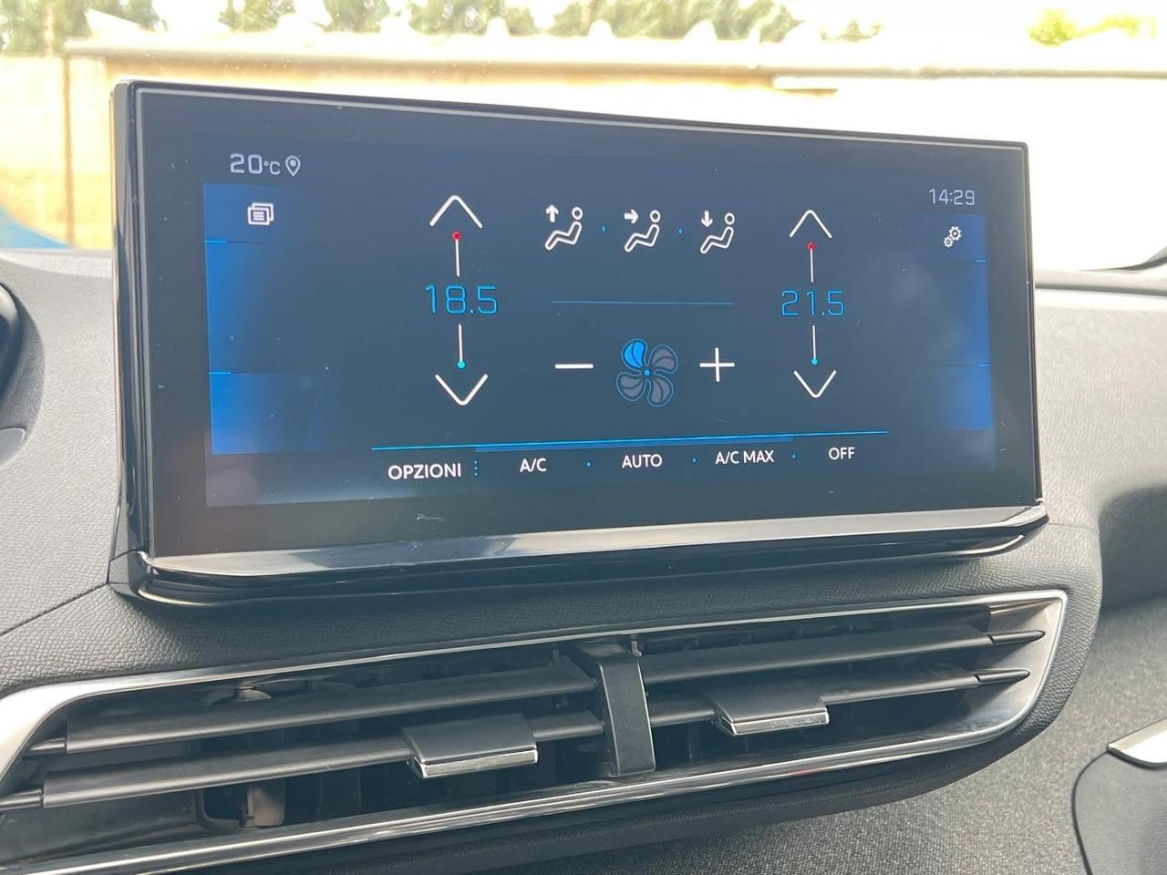 Peugeot 5008 HDi 7 posti 130 EAT8 Allure Pack