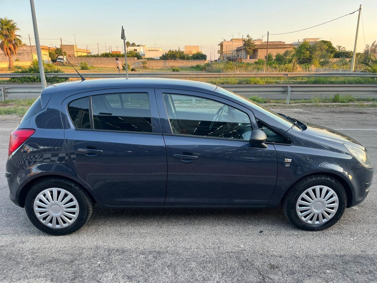 Opel Corsa 1.3 CDTI 5 porte Elective Unipro 2010
