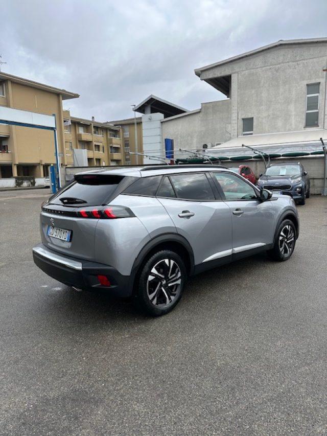 PEUGEOT 2008 BlueHDi 110 S&S Active