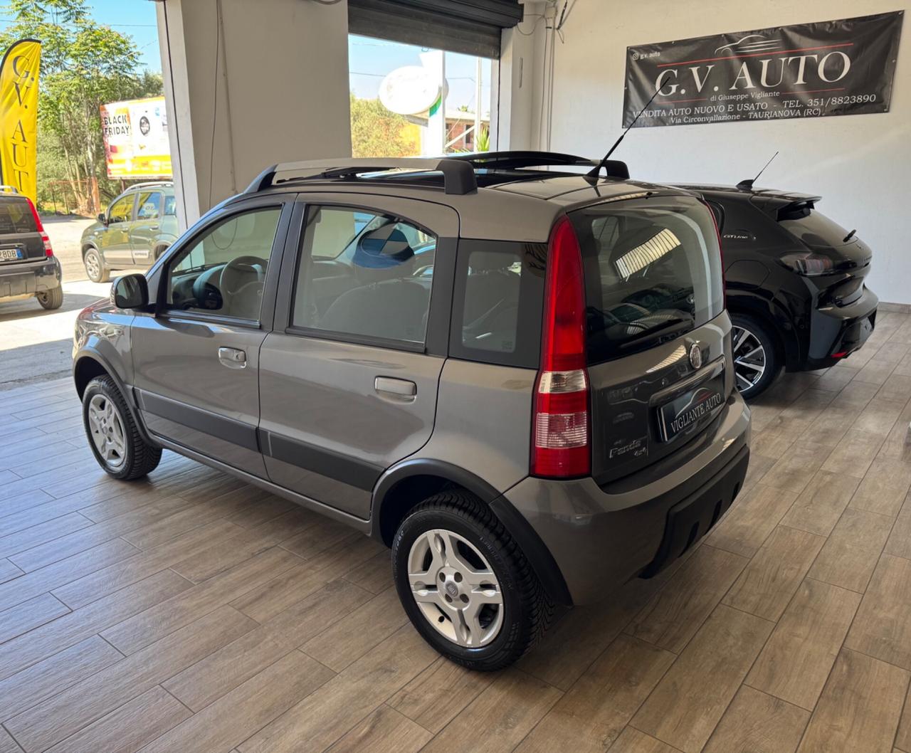 Fiat Panda 1.3 MJT 16V DPF 4x4 Climbing
