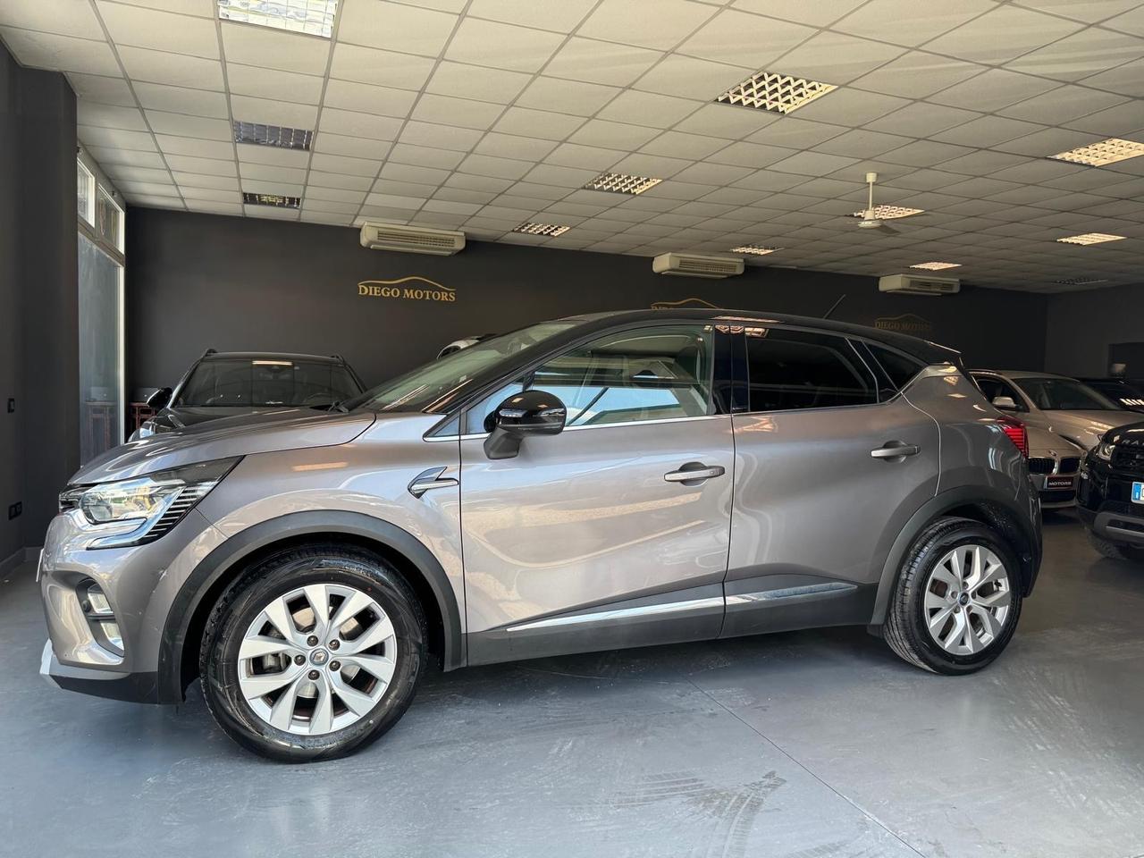 Renault Captur Full Hybrid E-Tech 145 CV Initiale Paris (105 kw