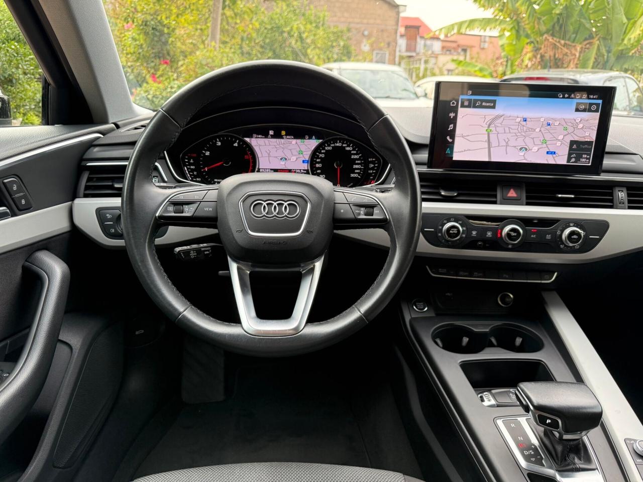 Audi A4 Avant 30 TDI/136 CV S tronic Business