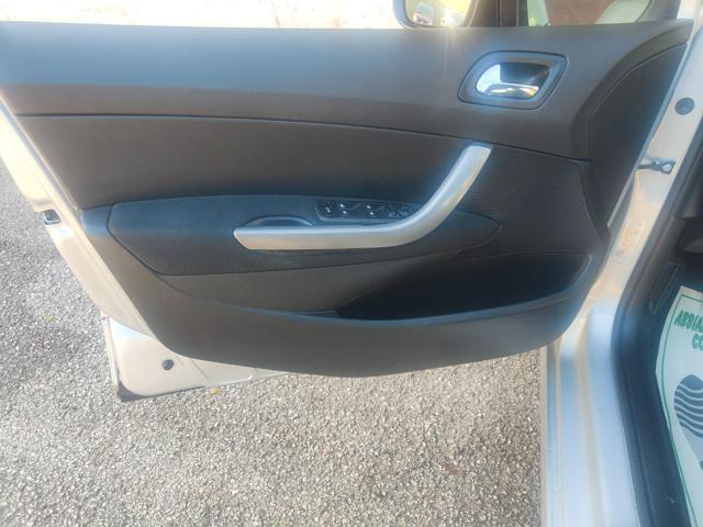 PEUGEOT 308 1.6 Benzina 5 Porte Tecno