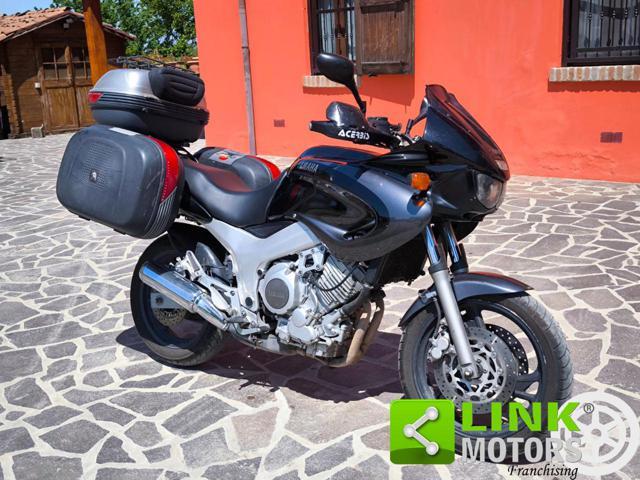 YAMAHA TDM 850 01