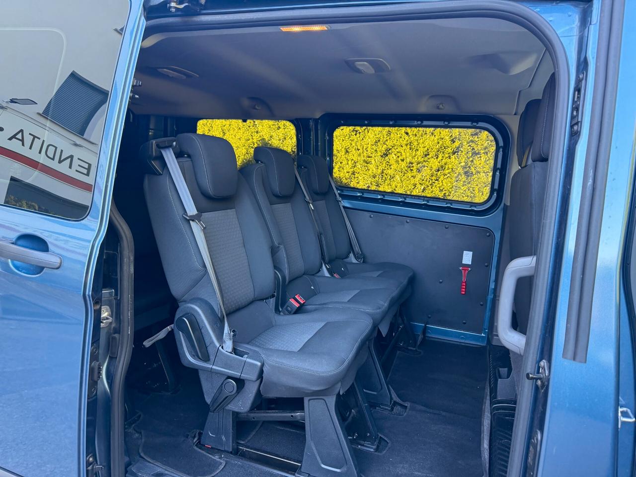 Ford Transit Custom 320 2.0 PL Combi Trend