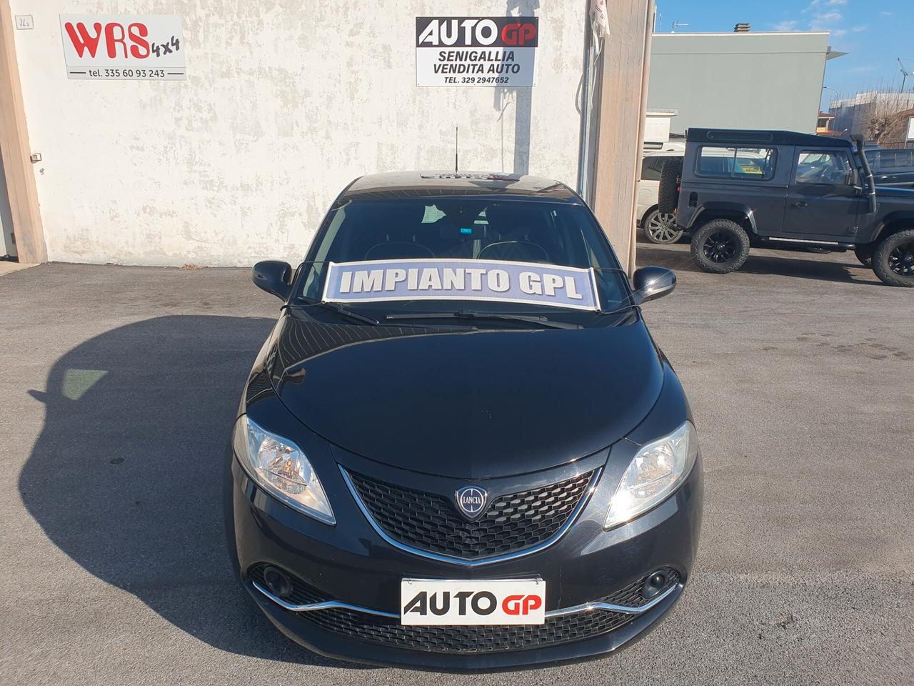 Lancia Ypsilon 1.2 69 CV benzina GPL Neopatent 2017