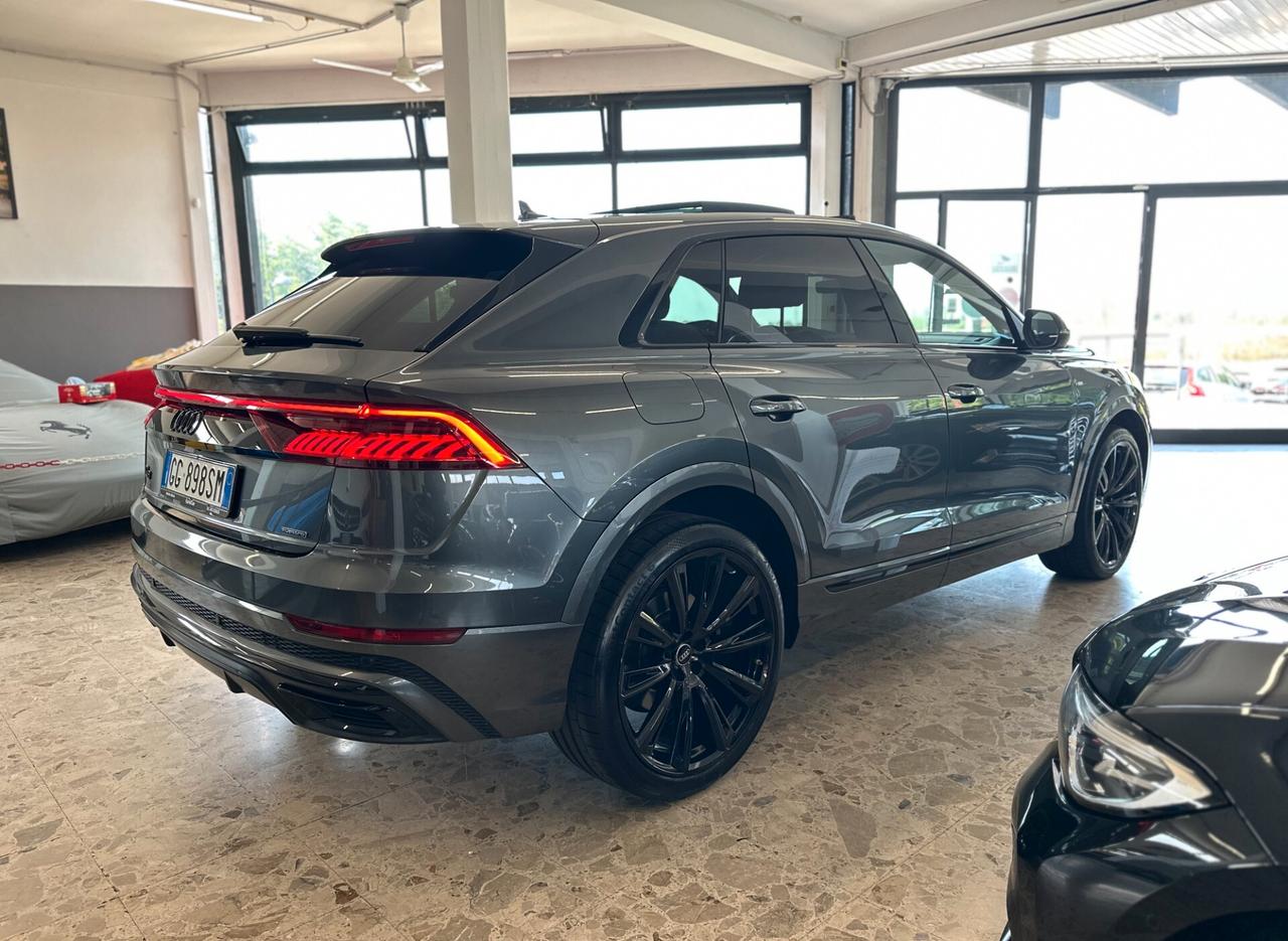 Audi Q8 50 TDI 286 CV quattro tiptronic Sline 02/2022 Euro 6D