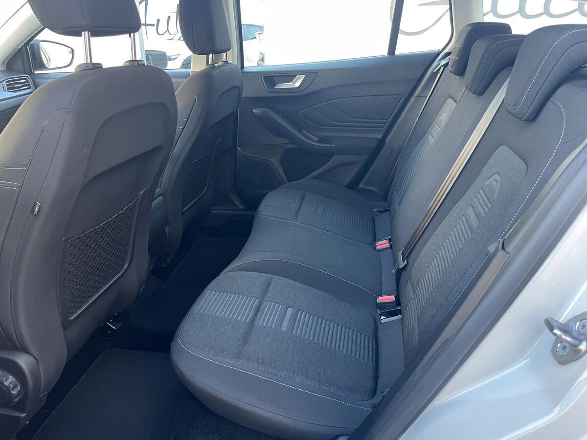 Ford Focus 1.5 EcoBlue 120 CV automatico SW Business BLACK