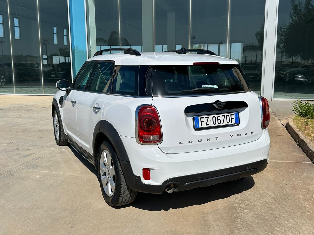 Mini One D Countryman 1.5 possibilità noleggio no scoring