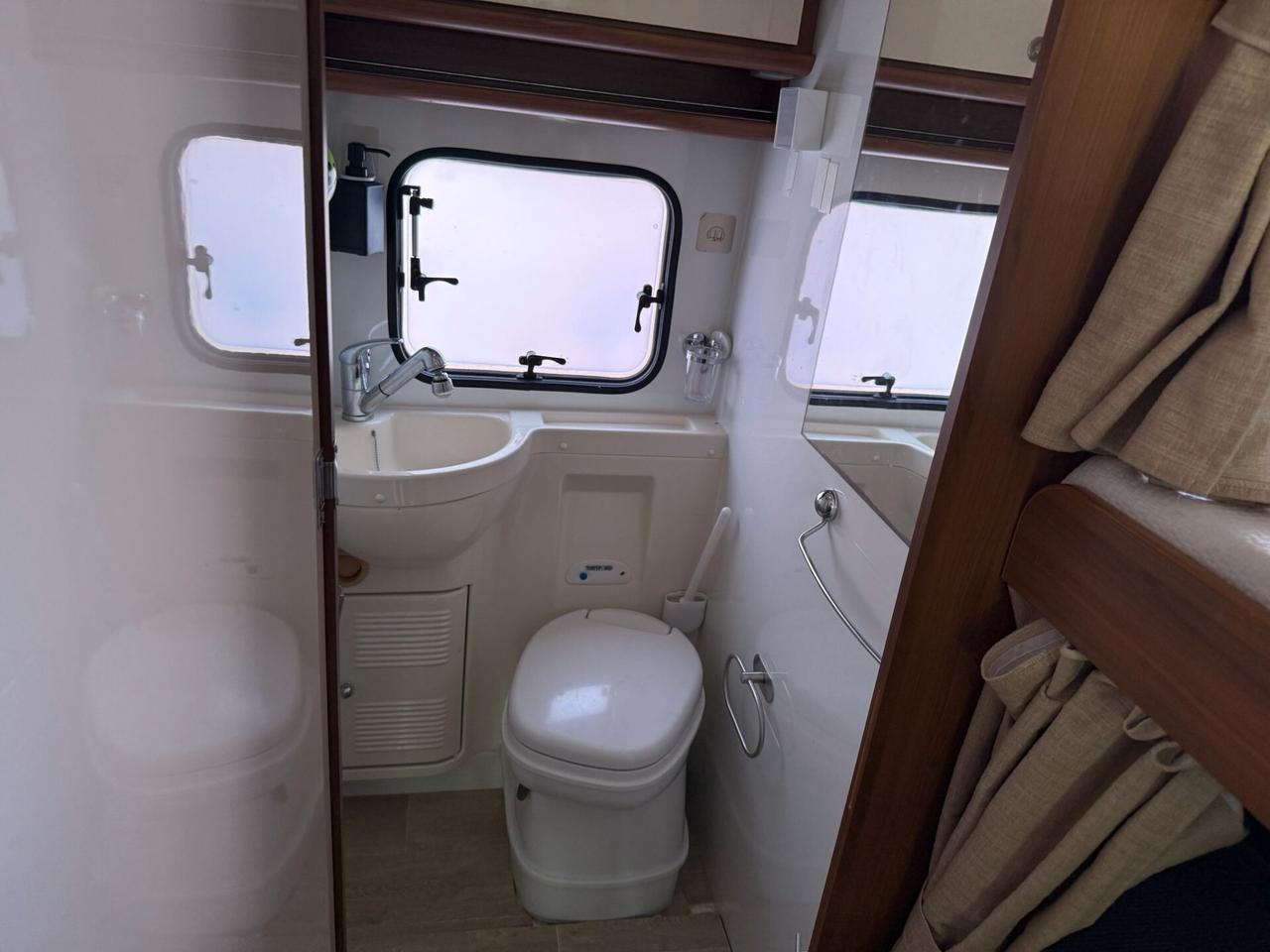 Renault MASTER RIMOR MANSARDATO 2.3D 2016
