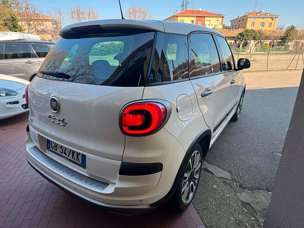 Fiat 500L ANNO 2020 1.6 DIESEL 111.000 KM CATENA