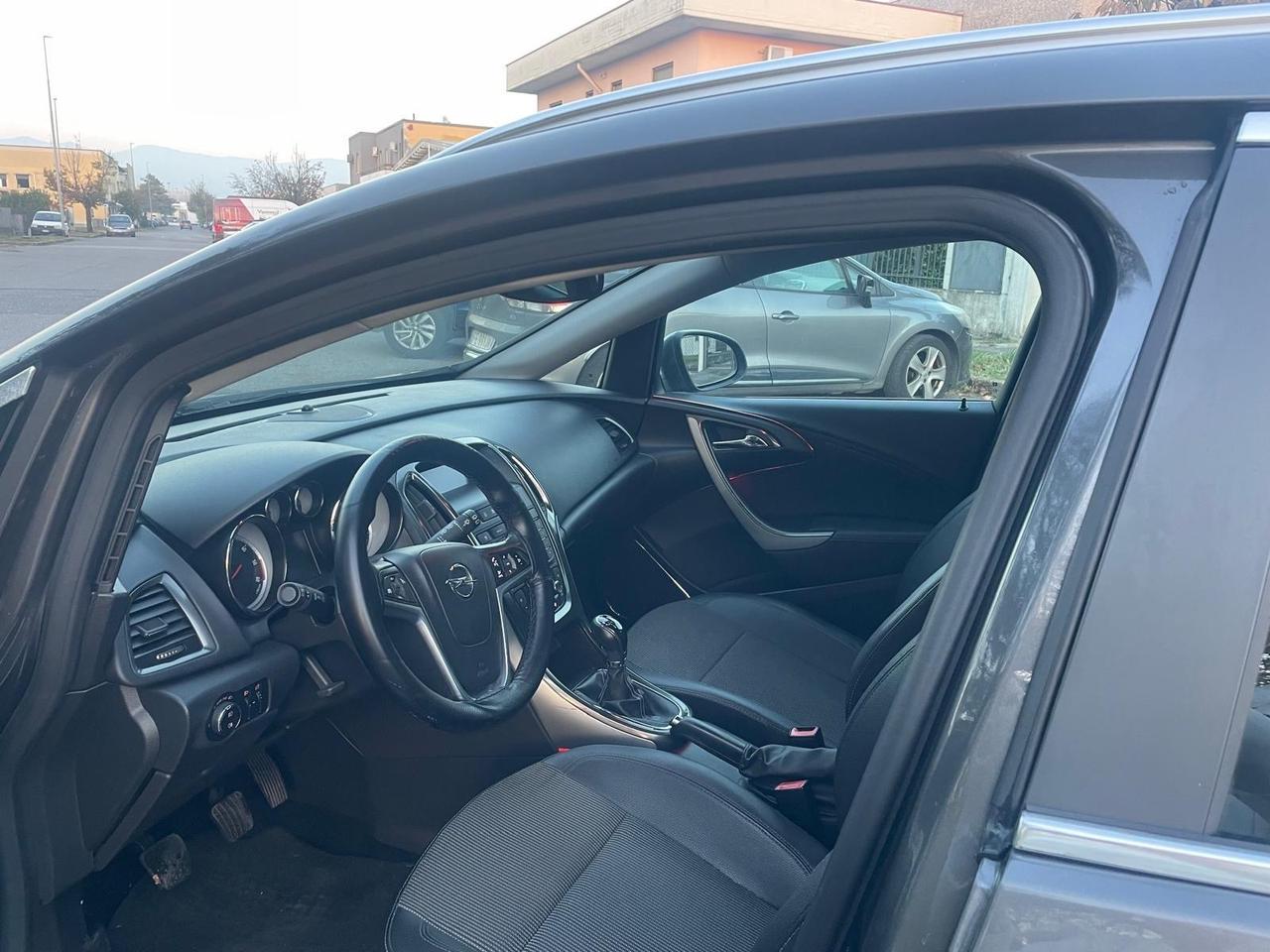 Opel Astra 1.3 CDTI 95CV S&S Sports Tourer Cosmo X Neopatentati