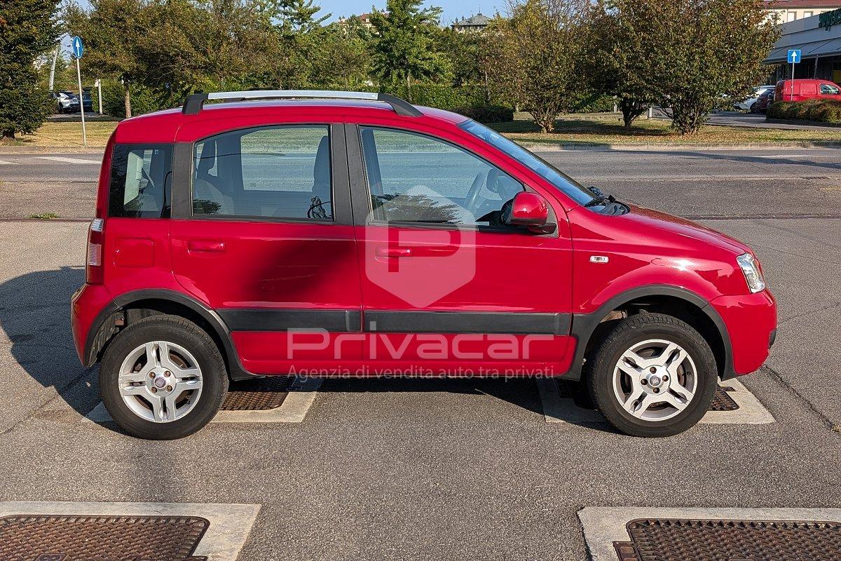 FIAT Panda 1.3 MJT 16V DPF 4x4 Climbing