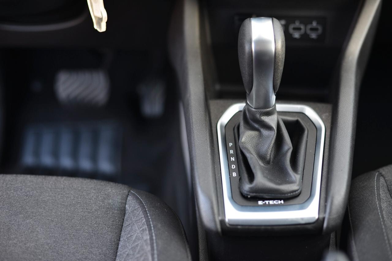 Renault Clio Full Hybrid E-Tech 140 CV 5 porte Zen