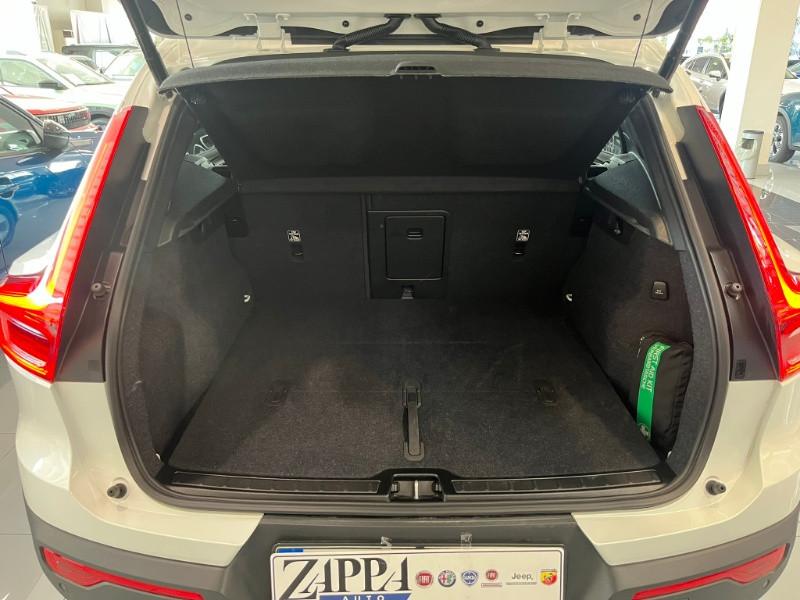 VOLVO XC40 B3 automatico Core