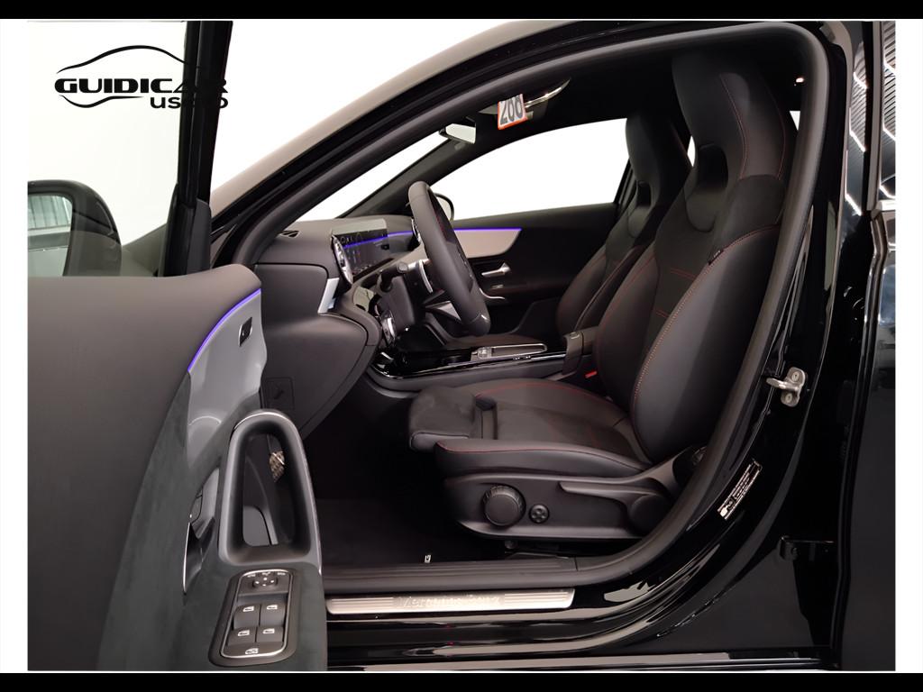 Mercedes-Benz Classe A - W177 2023 - A 180 d AMG Line Advanced Plus auto