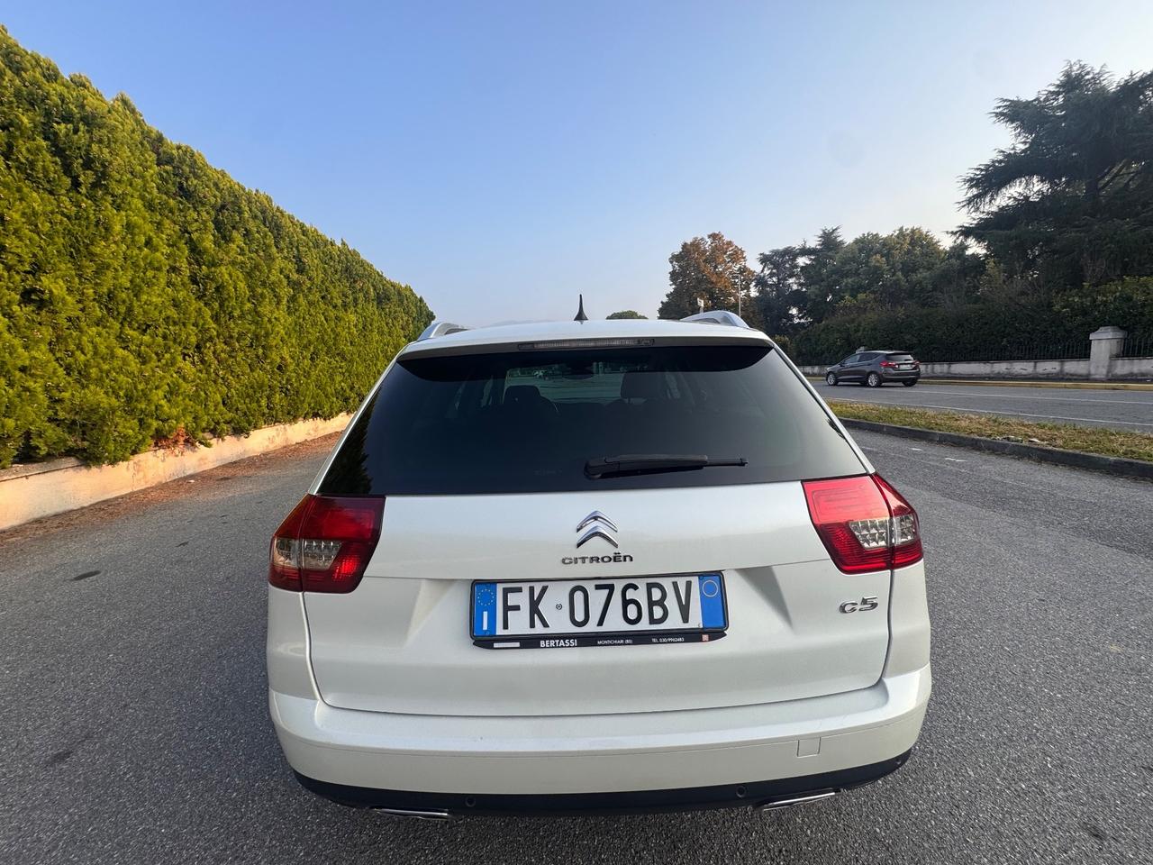 Citroen C5 BlueHDi 180 EAT6 S&S Hydractive Business Tourer