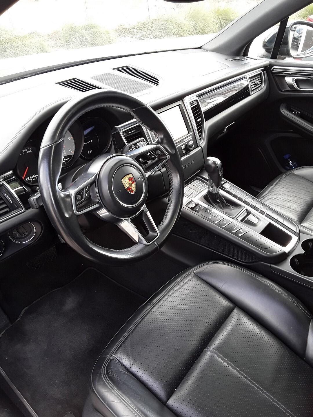 PORSCHE MACAN S BLACK EDITION