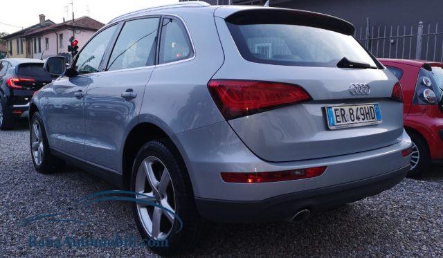 AUDI Q5 2.0TDI Quattro S-tronic S-Line