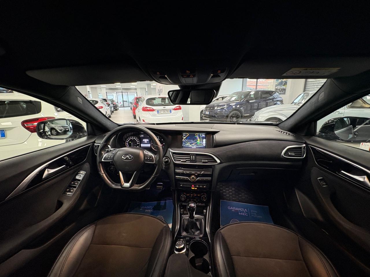 Infiniti Q30 Premium 1.5 TDI 110cv 2017 km 161000