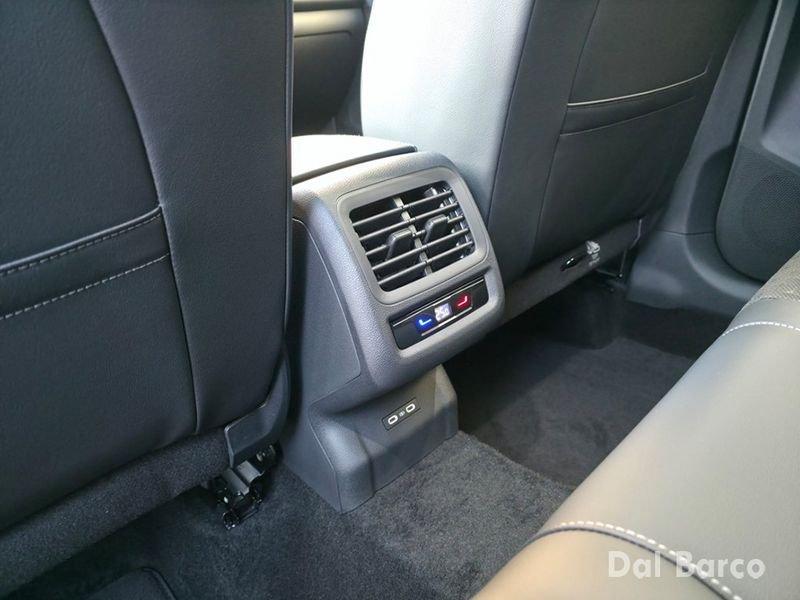 Volkswagen T-Roc 1.5 eTSI 110kW ACT R-Line DSG