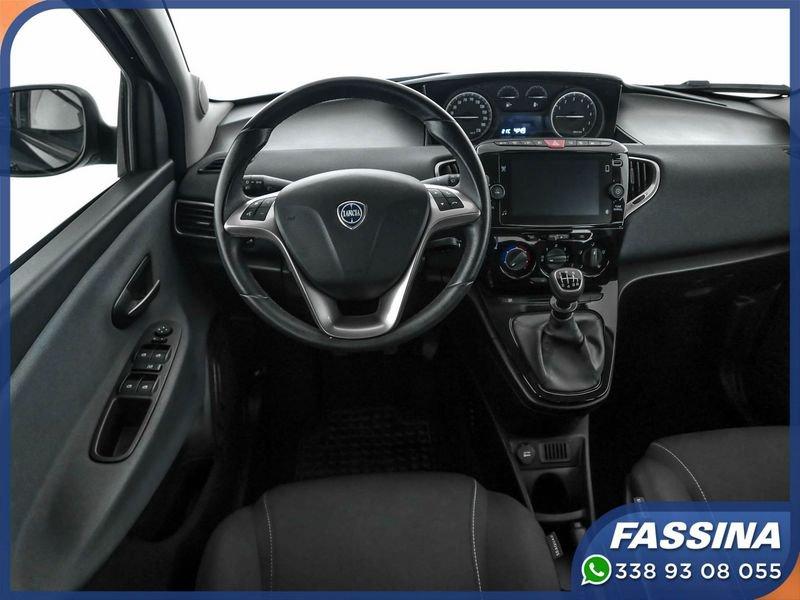 Lancia Ypsilon 1.0 FireFly 5 porte S&S Hybrid Gold