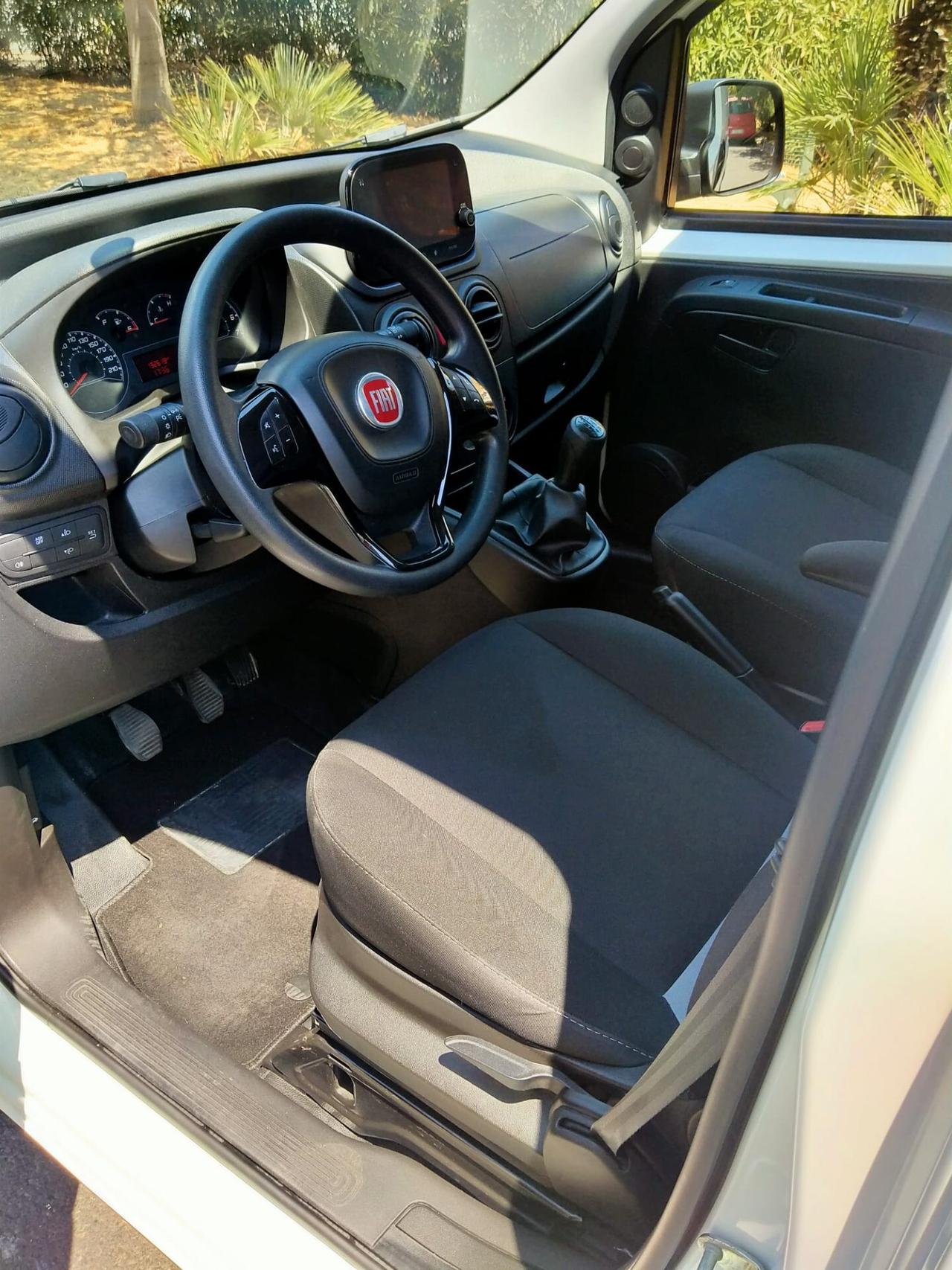 Fiat Fiorino 1.3 mtj 95 cv 2022 Professional Display Full Opt