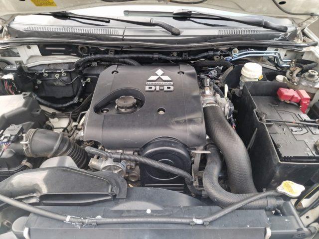 MITSUBISHI L200 2.5 DI-D/136CV Double Cab Invite